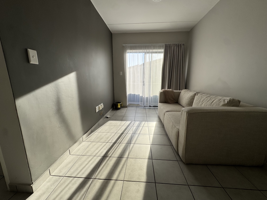 To Let 1 Bedroom Property for Rent in Parklands Western Cape